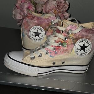 Converse  High-Top Sneakers - Cream and Pink Floral